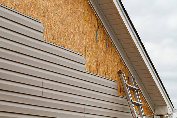 Professional Emergency Siding Repair technician working in Conover, NC